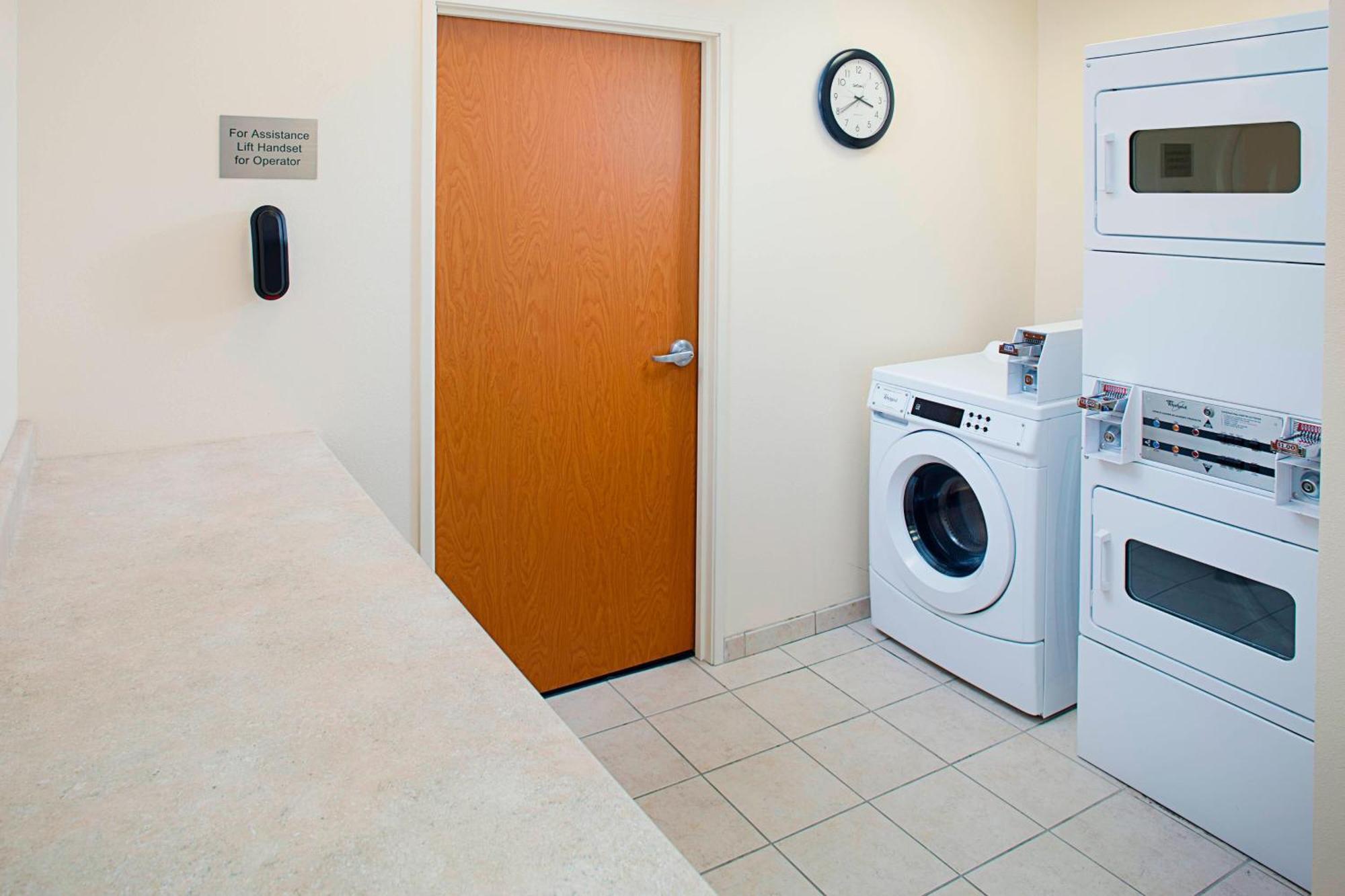 Fairfield Inn & Suites Twentynine Palms - Joshua Tree National Park Dış mekan fotoğraf